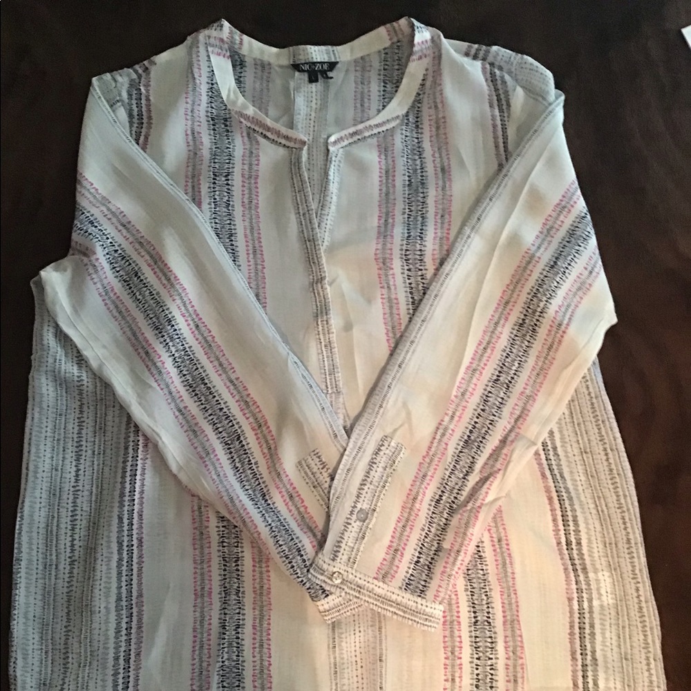Wide stripe color top